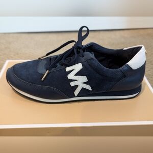 MICHAEL MICHAEL KORS Navy Suede Station Trainer 8.5